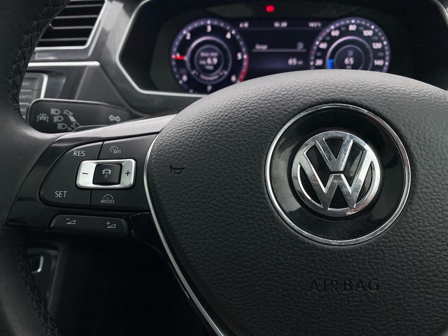 Used Volkswagen Tiguan 2016 for sale - 76860065: Photo 27