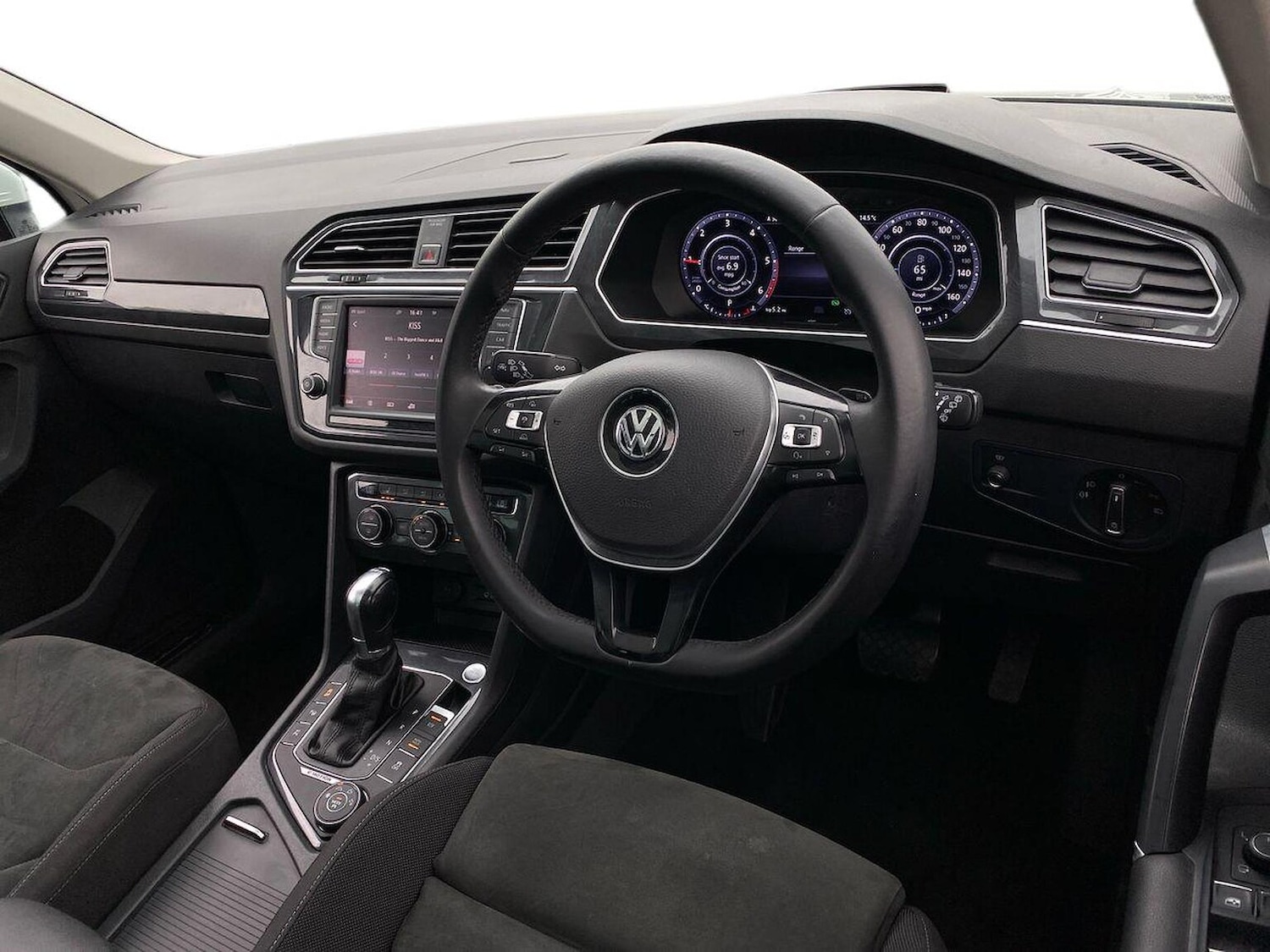 Used Volkswagen Tiguan 2016 for sale - 76860065: Photo 8