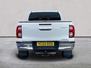 Used Toyota Hilux 2022 for sale - 75490354: Photo