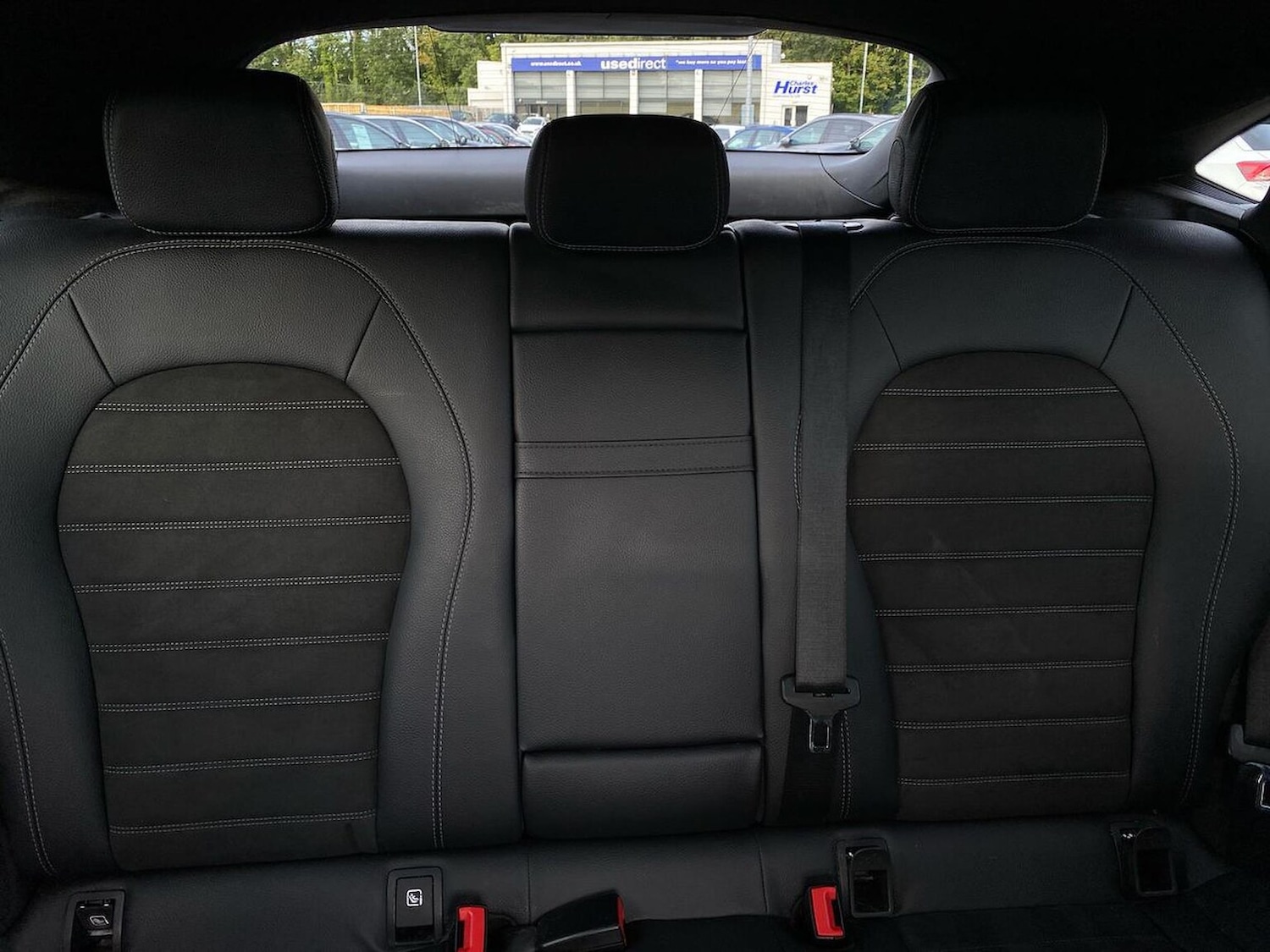 Used Mercedes-Benz GLC 2019 for sale - 76102468: Photo 16