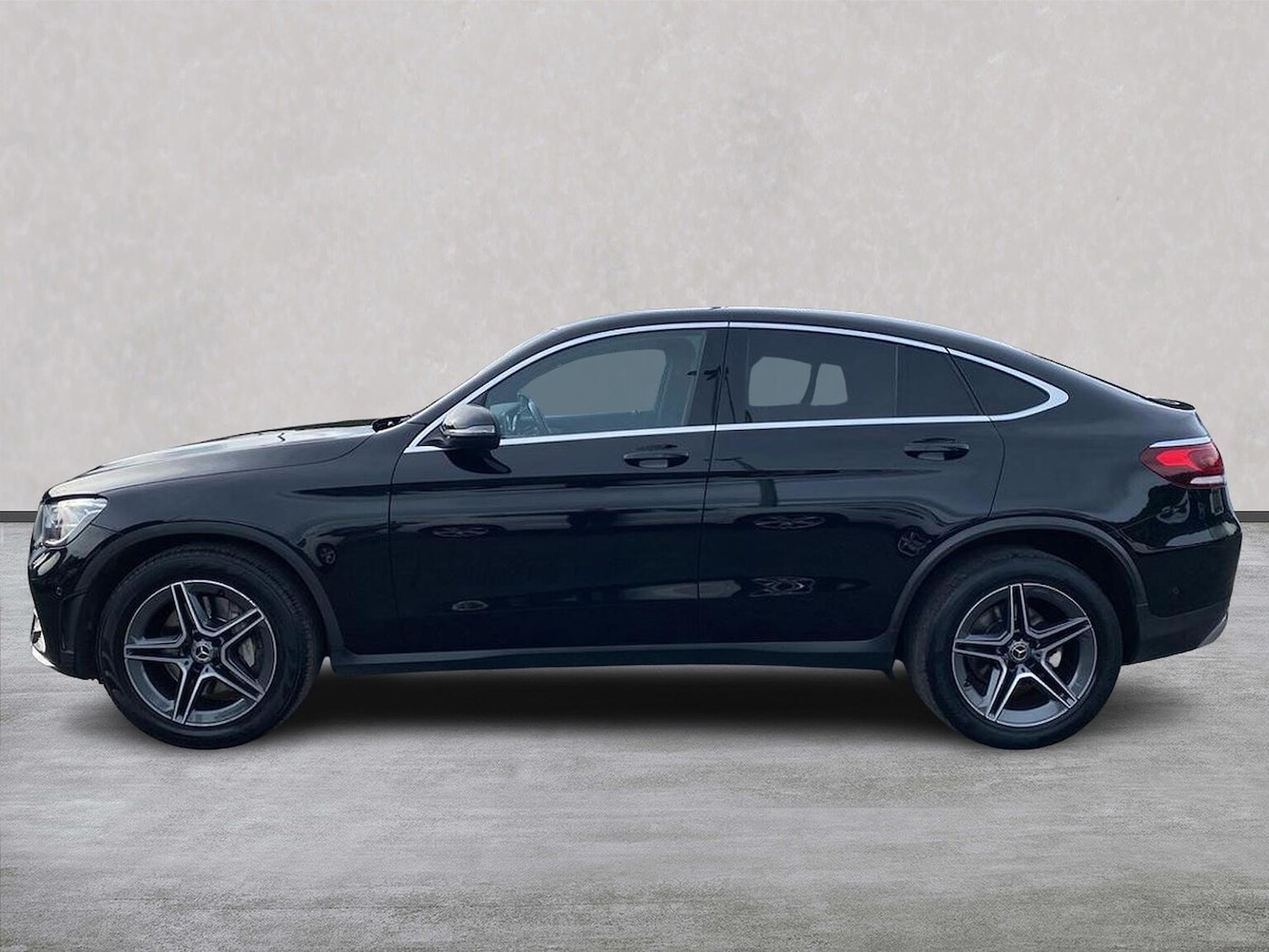 Used Mercedes-Benz GLC 2019 for sale - 76102468: Photo 19