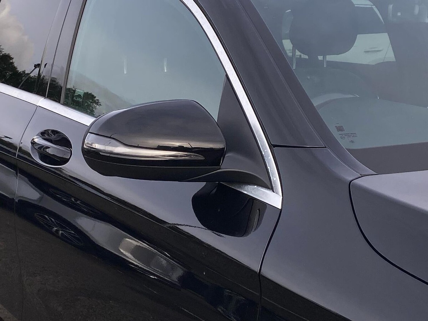Used Mercedes-Benz GLC 2019 for sale - 76102468: Photo 33