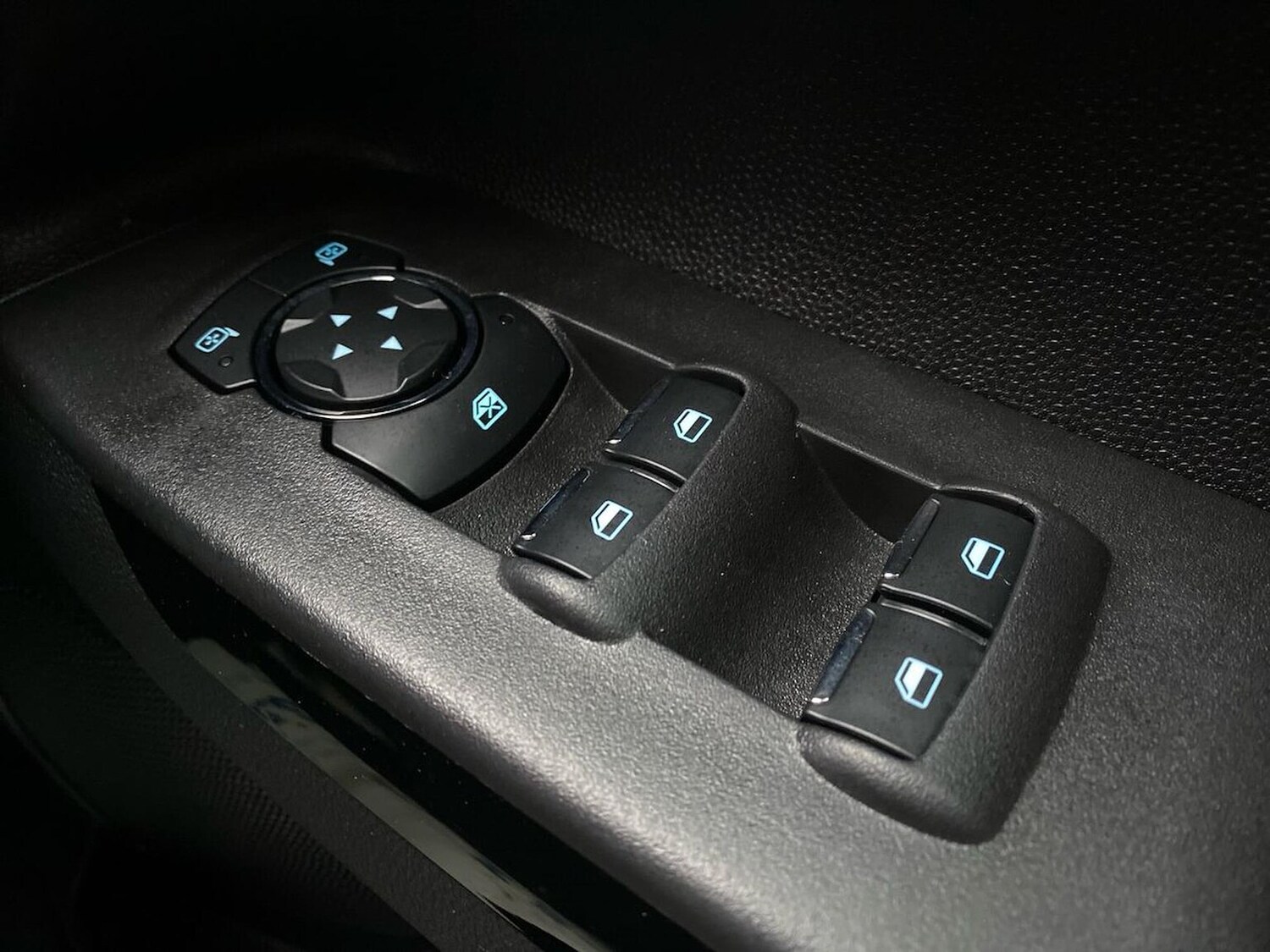 Used Ford Ecosport 2022 for sale - 76287250: Photo 21