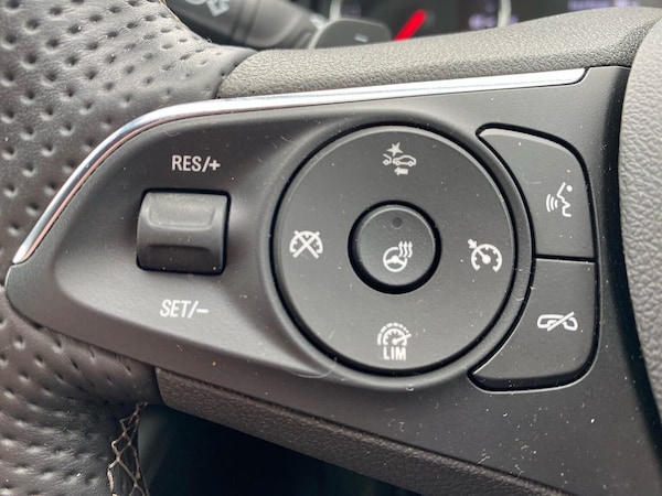 Used Vauxhall Insignia 2017 for sale - 76236981: Photo 27