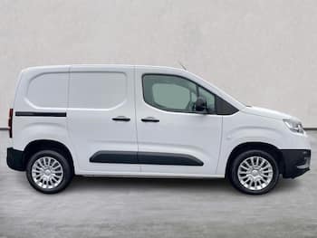 Used Toyota ProAce 2024 for sale - 79703838: Photo