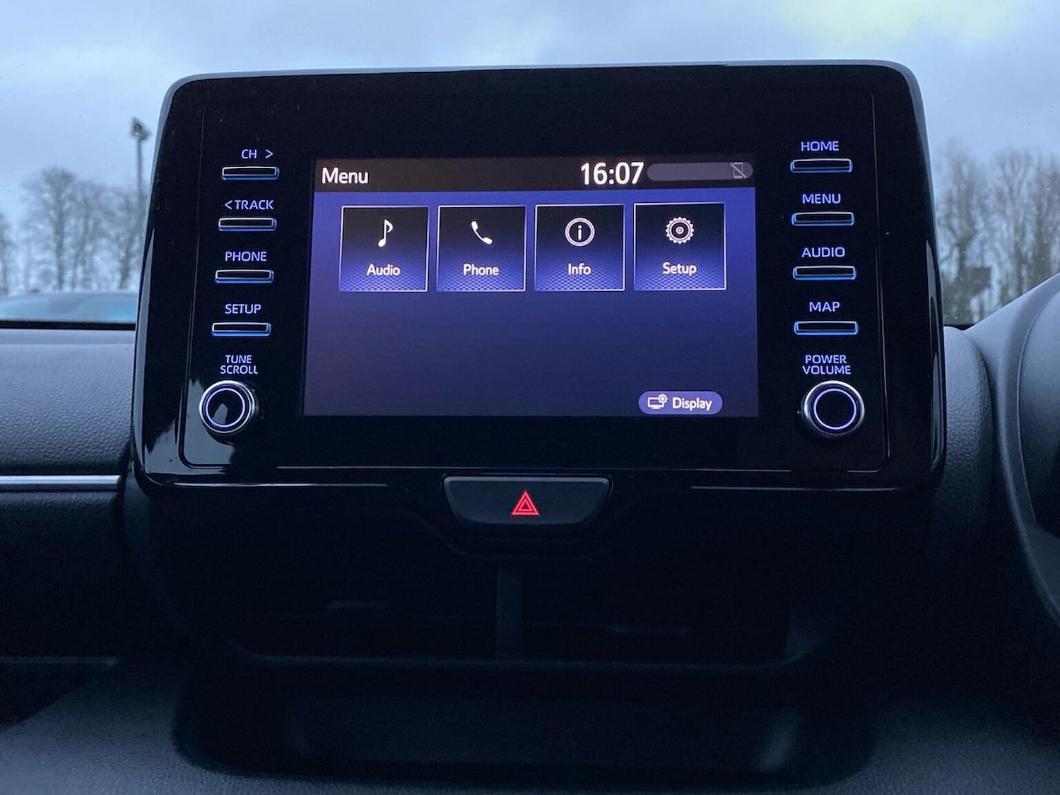 Used Toyota Yaris 2022 for sale - 76821683: Photo 24