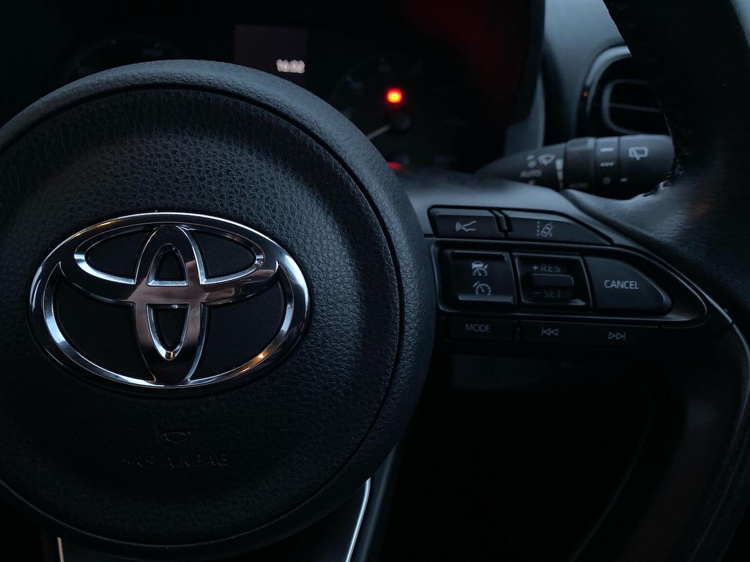 Used Toyota Yaris 2022 for sale - 76821683: Photo 25