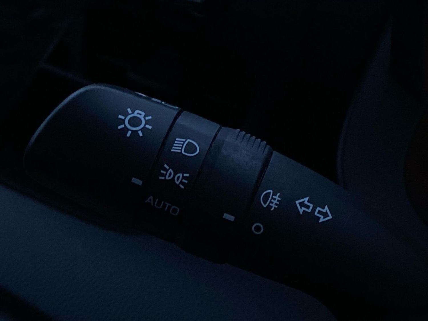 Used Toyota Yaris 2022 for sale - 76821683: Photo 28