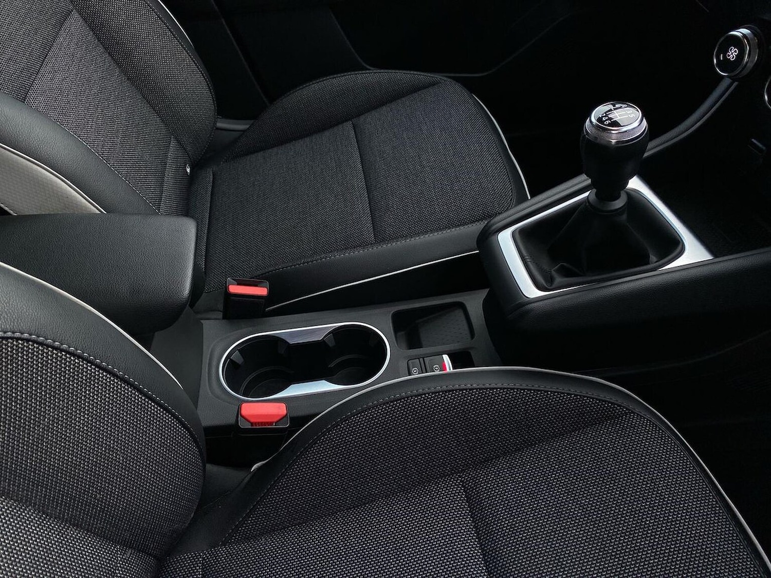 Used Renault Captur 2021 for sale - 76769962: Photo 13