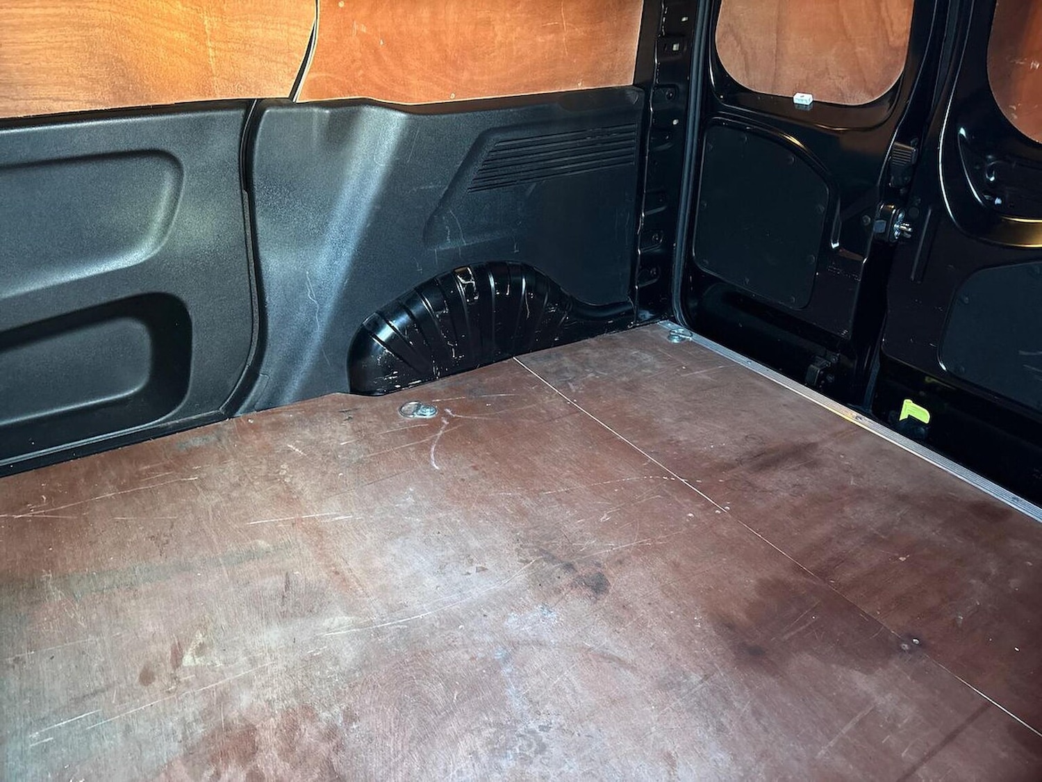 Used Peugeot Partner 2021 for sale - 76906329: Photo 16