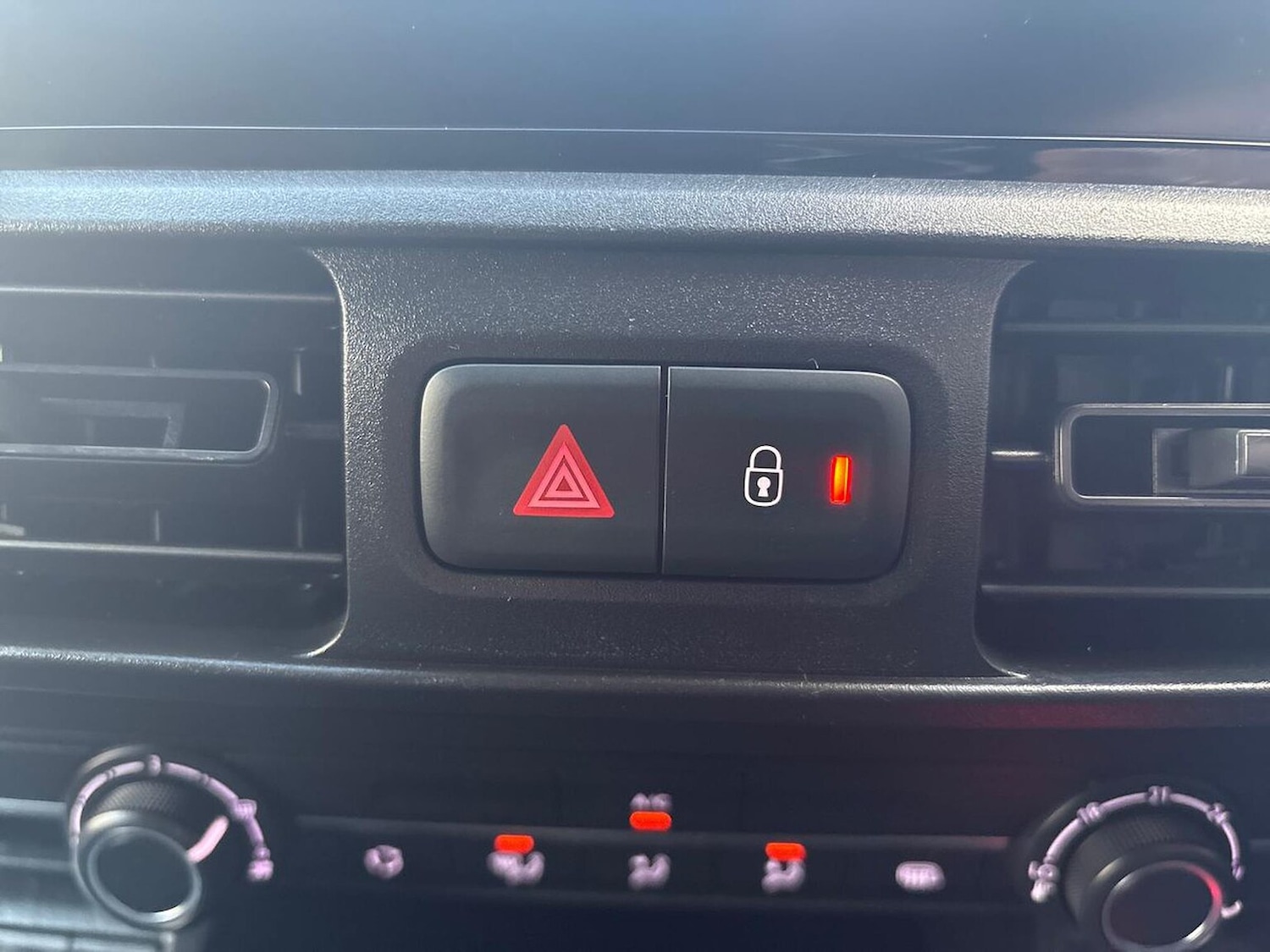 Used Peugeot Partner 2021 for sale - 76906329: Photo 22