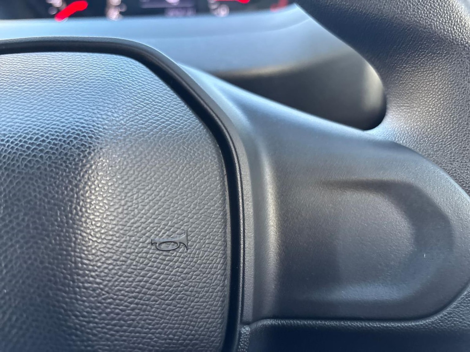 Used Peugeot Partner 2021 for sale - 76906329: Photo 25