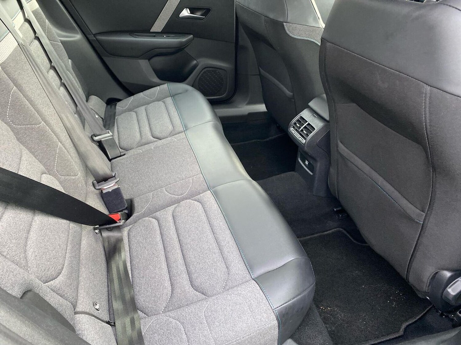 Used Citroen C4 2022 for sale - 76791885: Photo 16