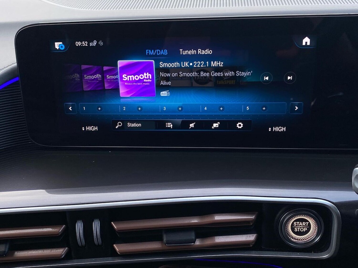 Used Mercedes-Benz EQC 2022 for sale - 77528908: Photo 11