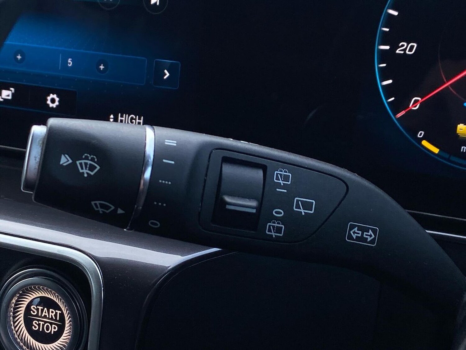 Used Mercedes-Benz EQC 2022 for sale - 77528908: Photo 29