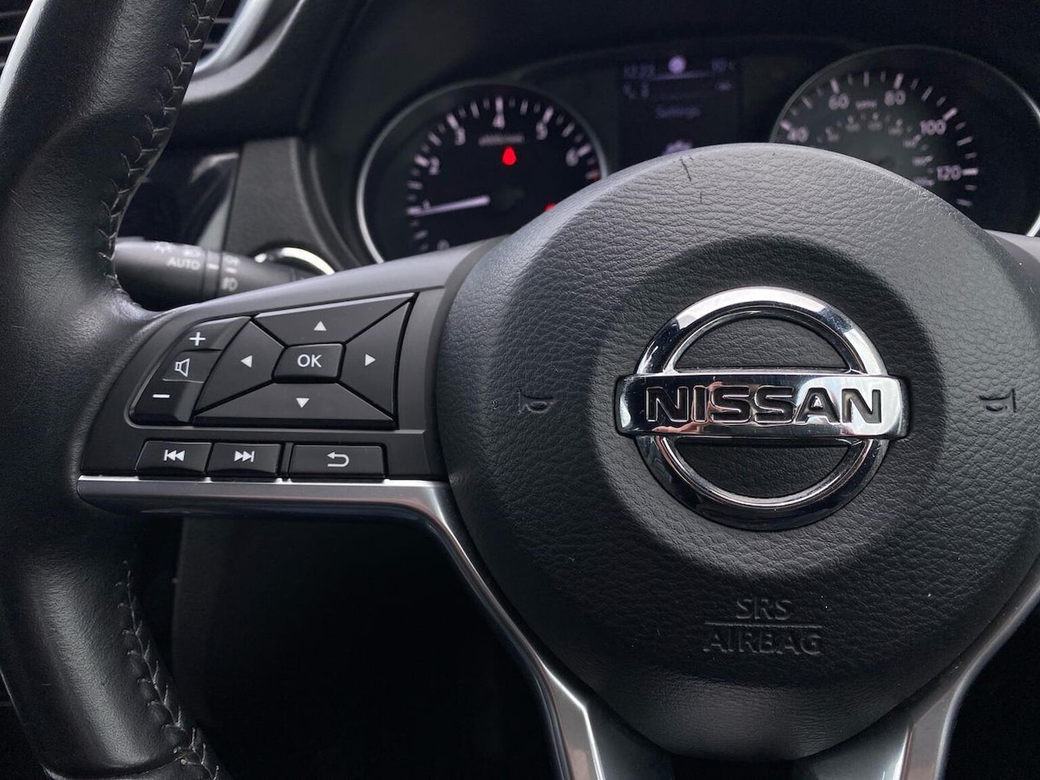 Used Nissan Qashqai 2018 for sale - 78176558: Photo 29