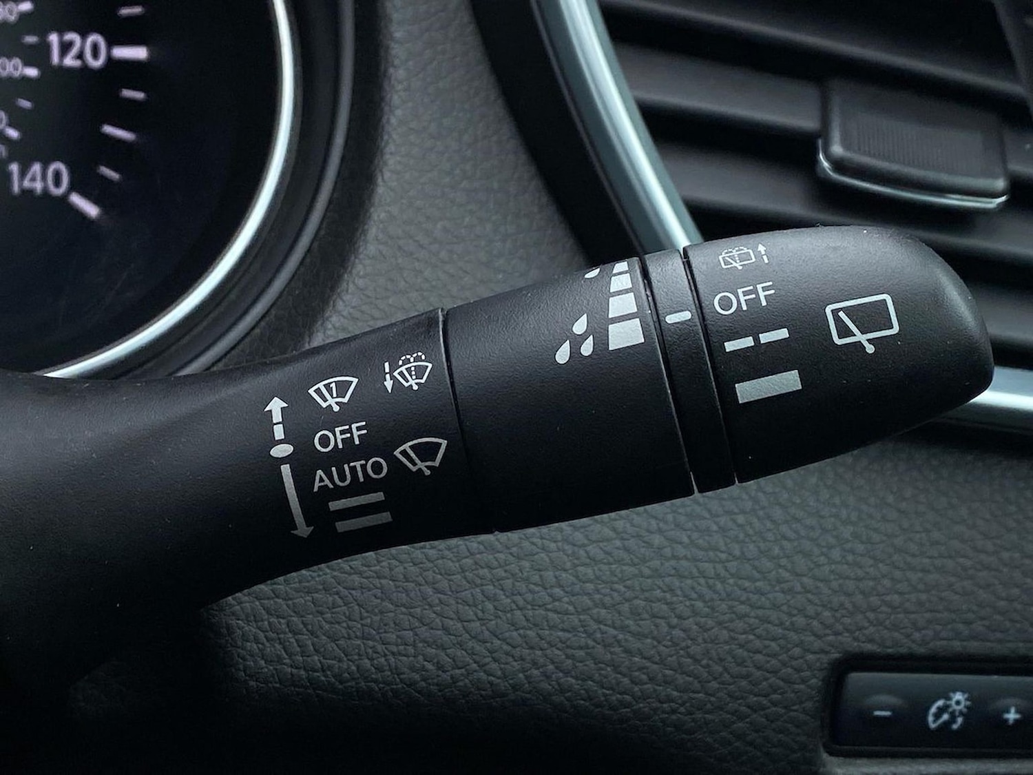 Used Nissan Qashqai 2018 for sale - 78176558: Photo 30