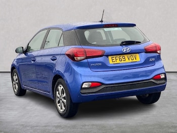 Used Hyundai i20 2020 for sale - 78039320: Photo