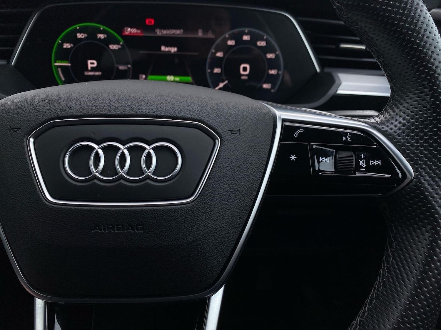 Used Audi e-tron 2021 for sale - 76532453: Photo 26