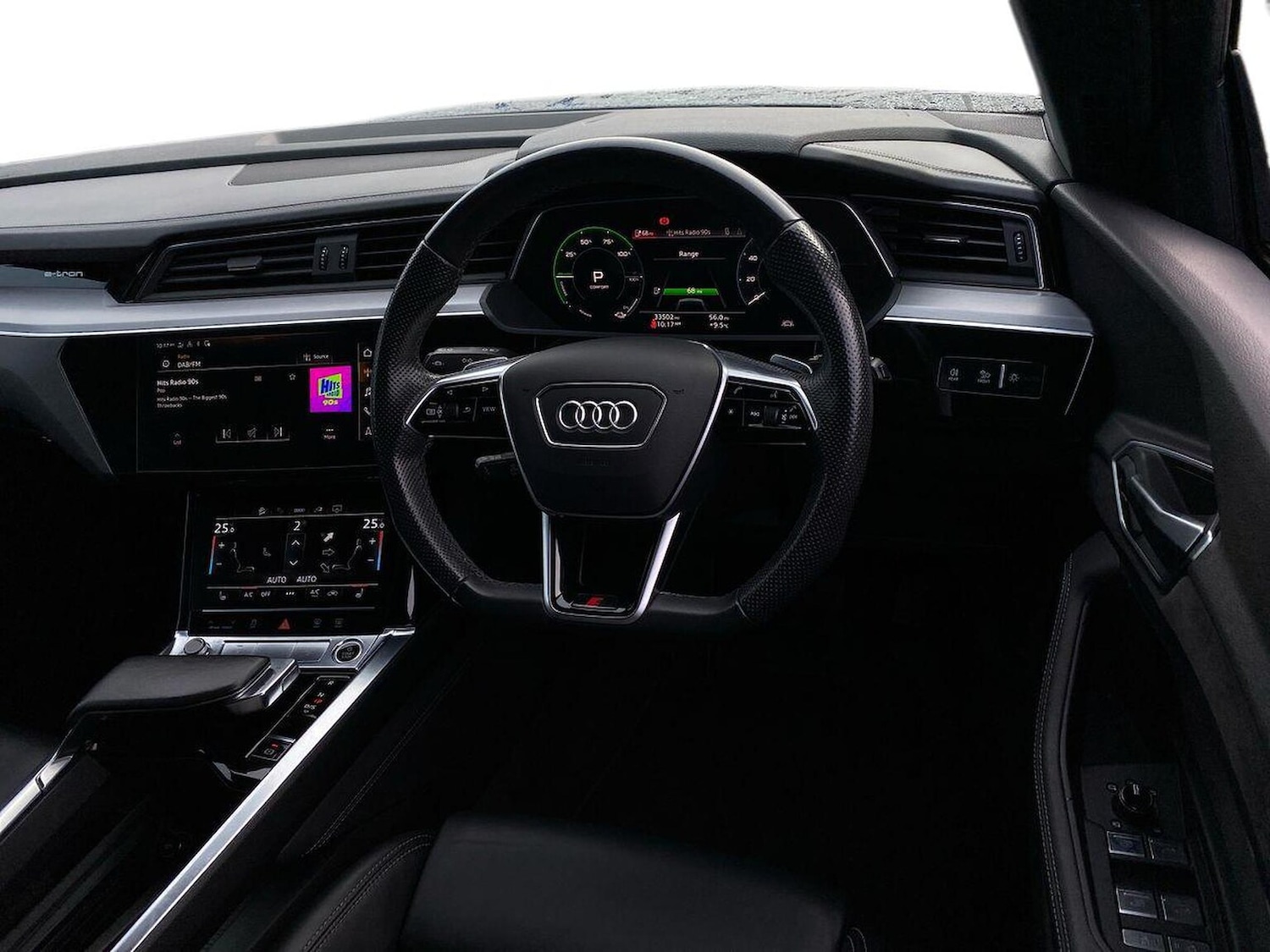 Used Audi e-tron 2021 for sale - 76532453: Photo 9