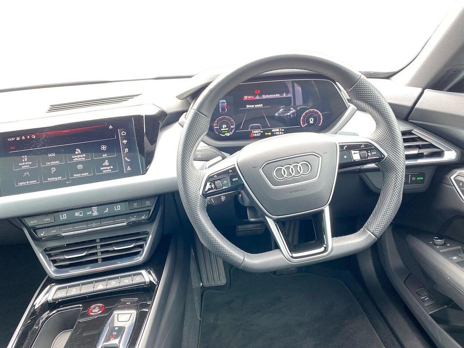Used Audi e-tron GT 2022 for sale - 78192713: Photo 11