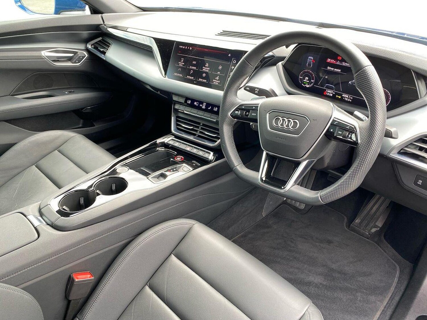 Used Audi e-tron GT 2022 for sale - 78192713: Photo 17