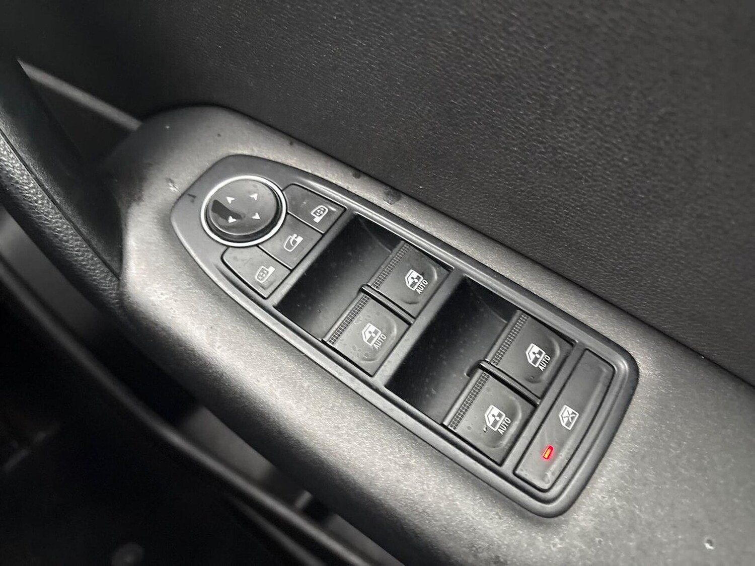 Used Renault Captur 2020 for sale - 78026095: Photo 21