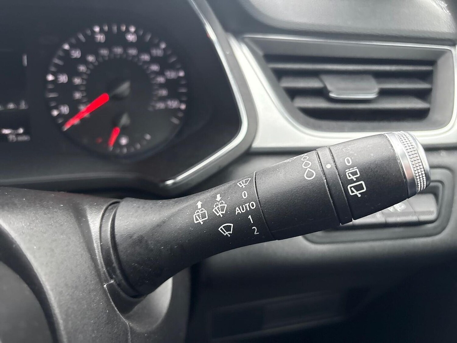 Used Renault Captur 2020 for sale - 78026095: Photo 28