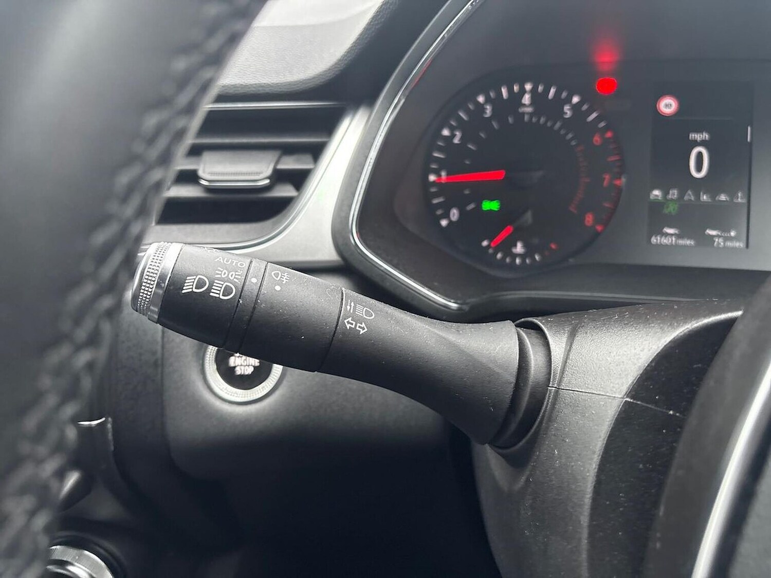 Used Renault Captur 2020 for sale - 78026095: Photo 29