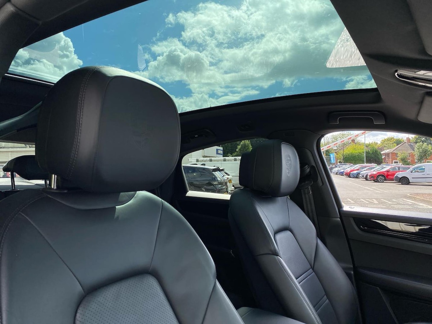 Used Porsche Cayenne 2020 for sale - 76093587: Photo 31