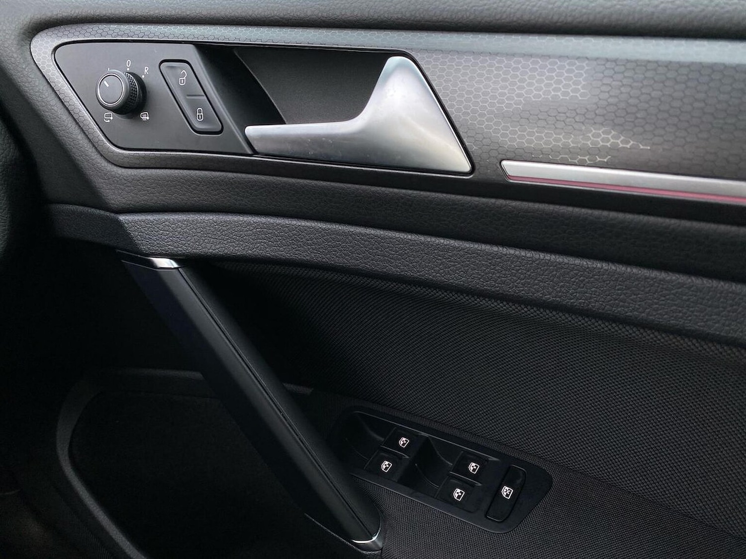 Used Volkswagen Golf 2020 for sale - 78064457: Photo 21