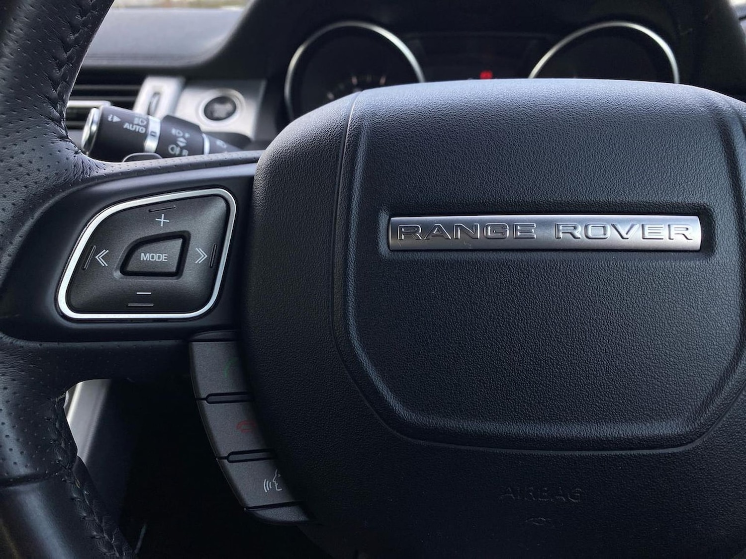 Used Land Rover Range Rover Evoque 2017 for sale - 77077982: Photo 27