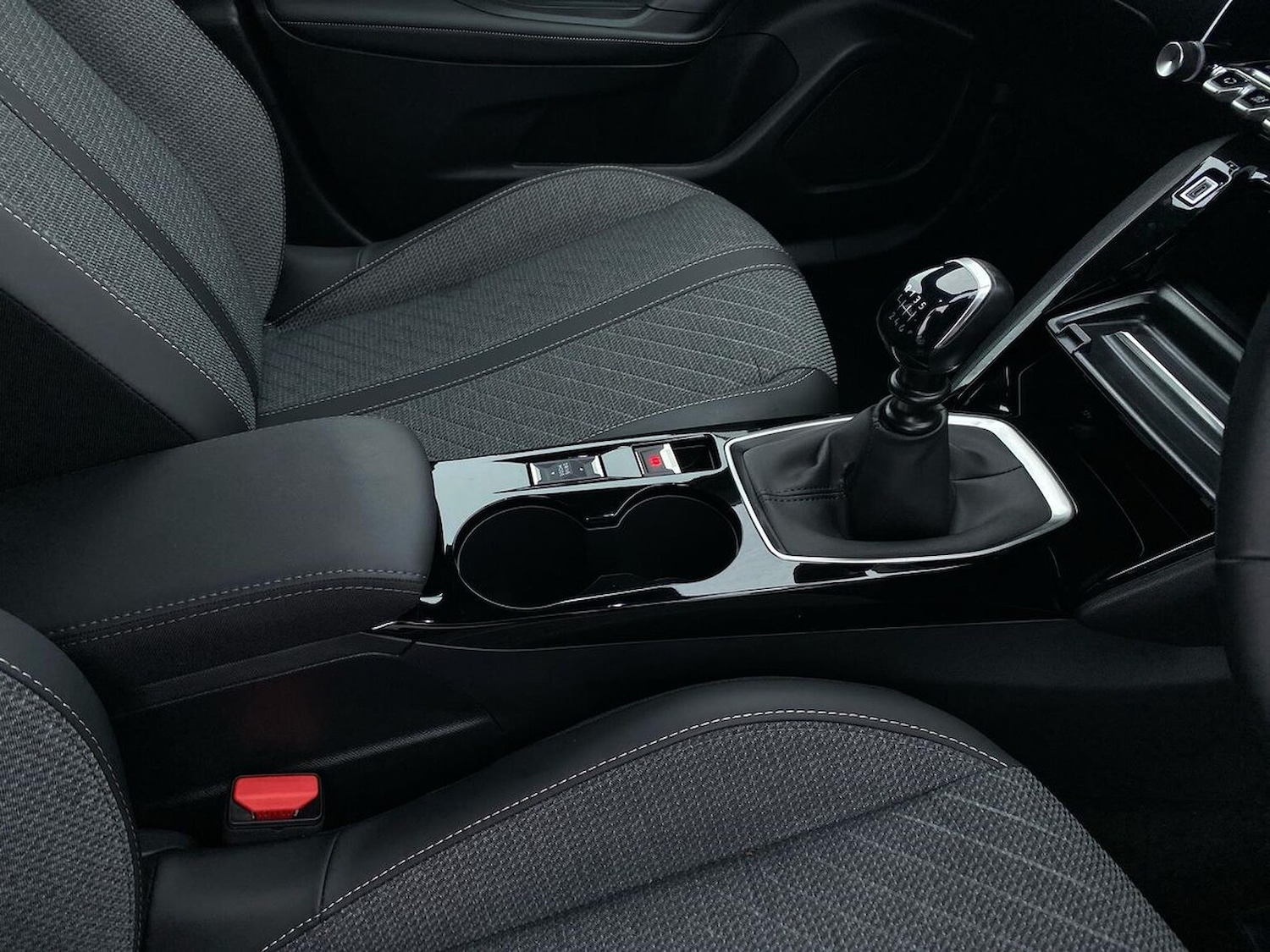 Used Peugeot 2008 2025 for sale - 77872158: Photo 13