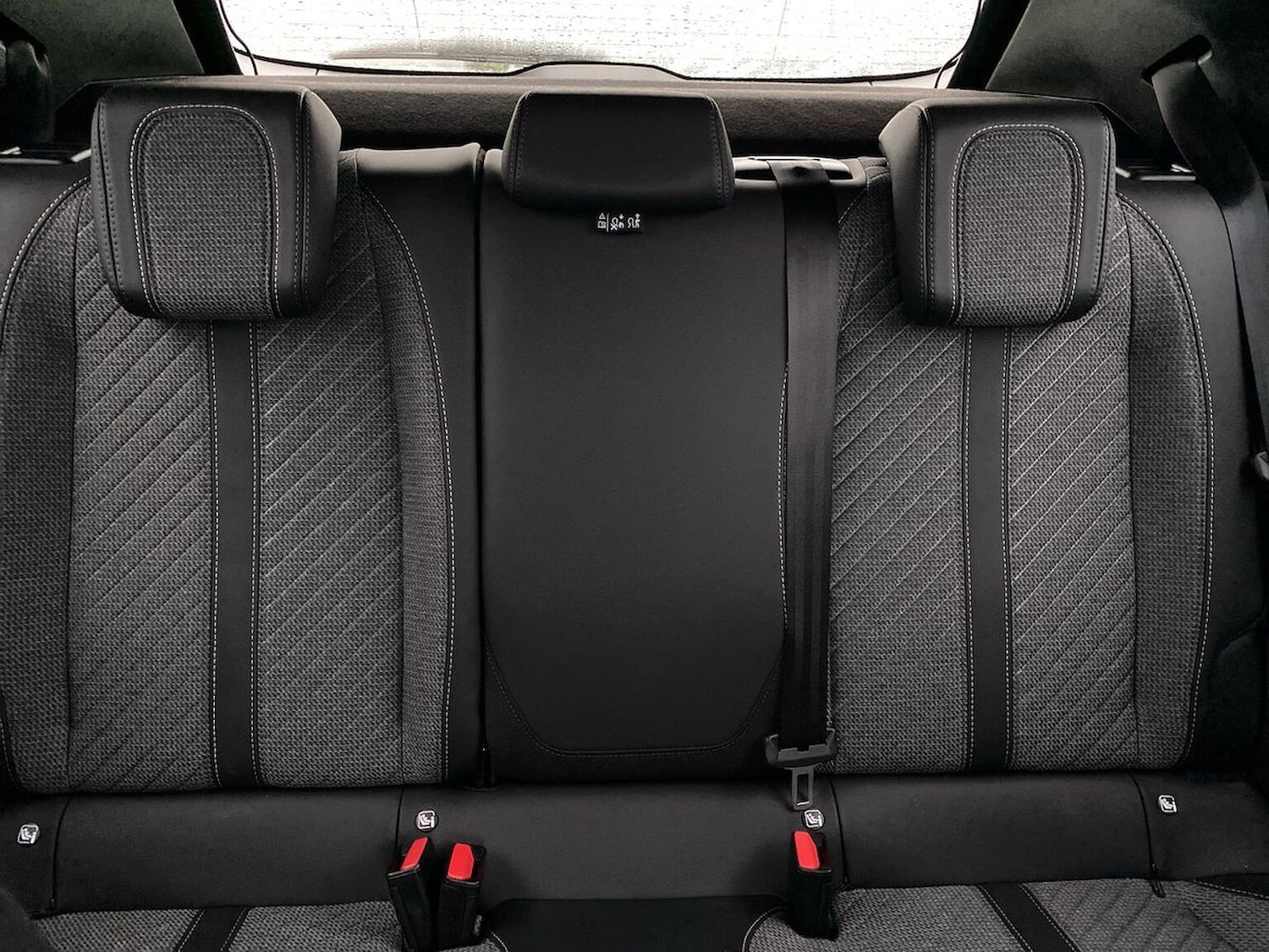 Used Peugeot 2008 2025 for sale - 77872158: Photo 16