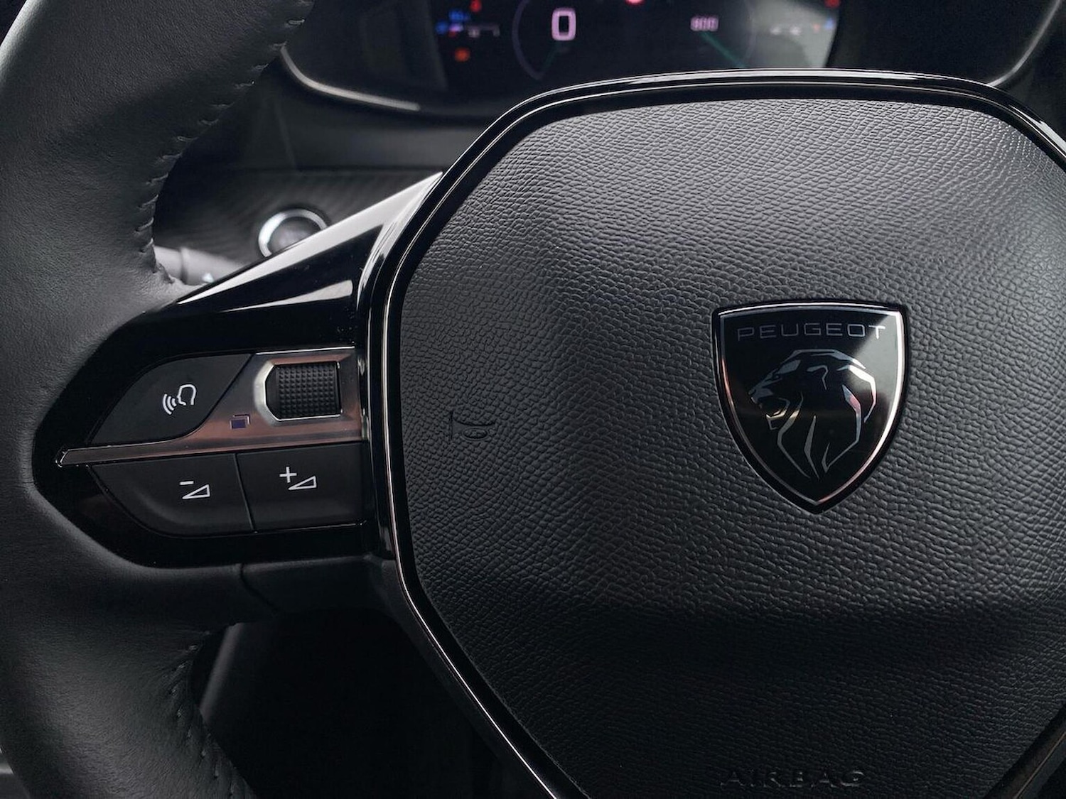 Used Peugeot 2008 2025 for sale - 77872158: Photo 26