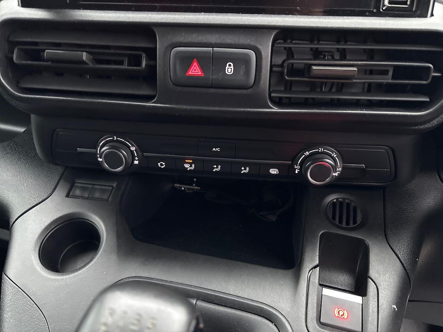 Used Citroen Berlingo 2021 for sale - 77077354: Photo 12