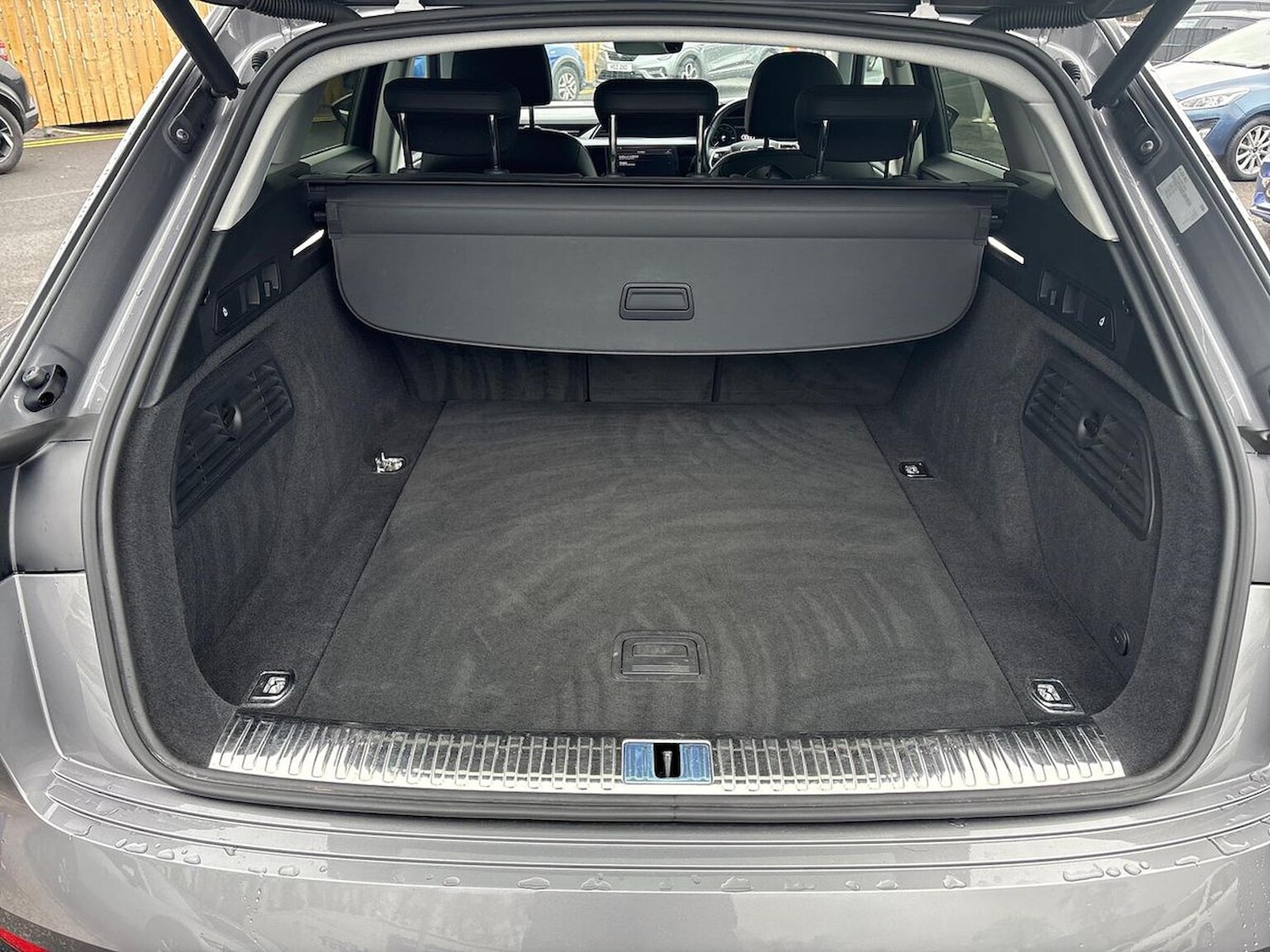 Used Audi e-tron 2020 for sale - 77616728: Photo 17