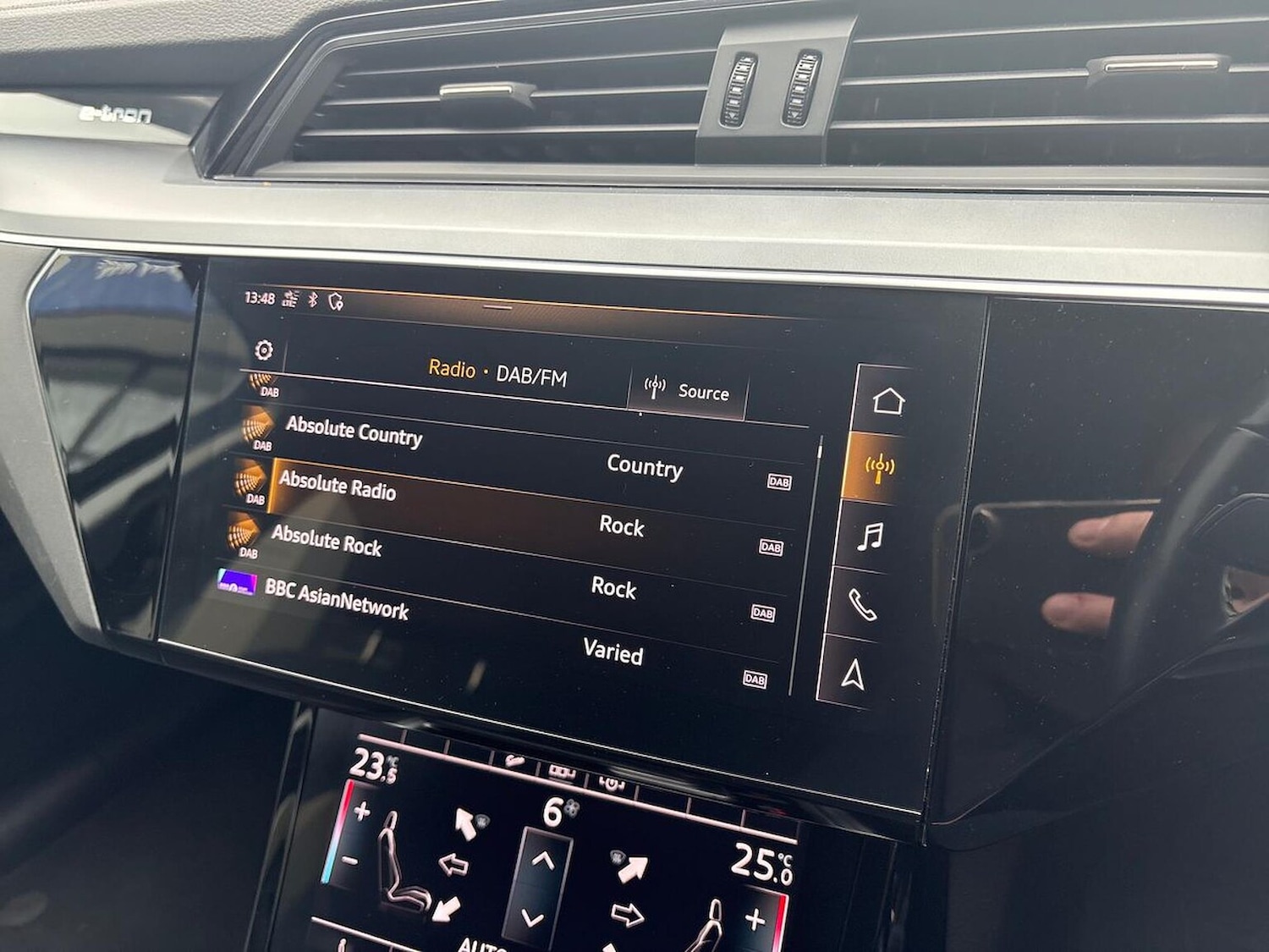 Used Audi e-tron 2020 for sale - 77616728: Photo 25