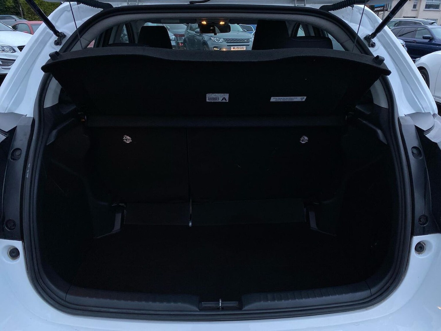 Used Toyota Yaris 2022 for sale - 77008271: Photo 17