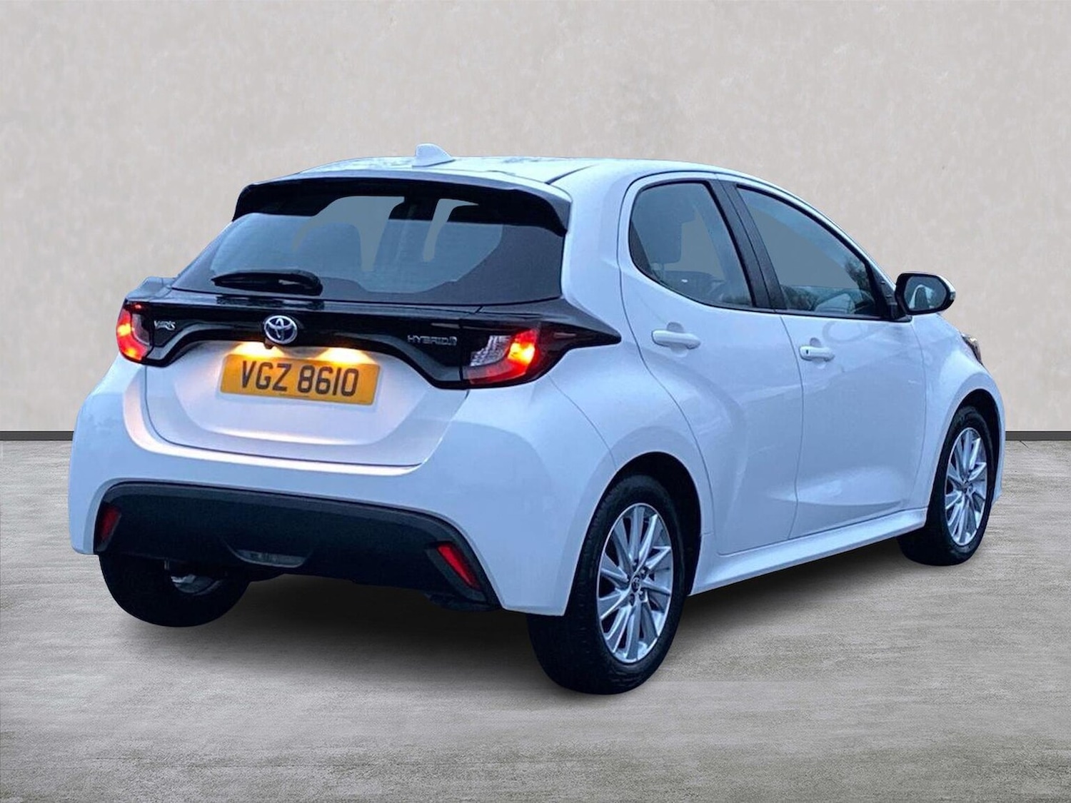 Used Toyota Yaris 2022 for sale - 77008271: Photo 18