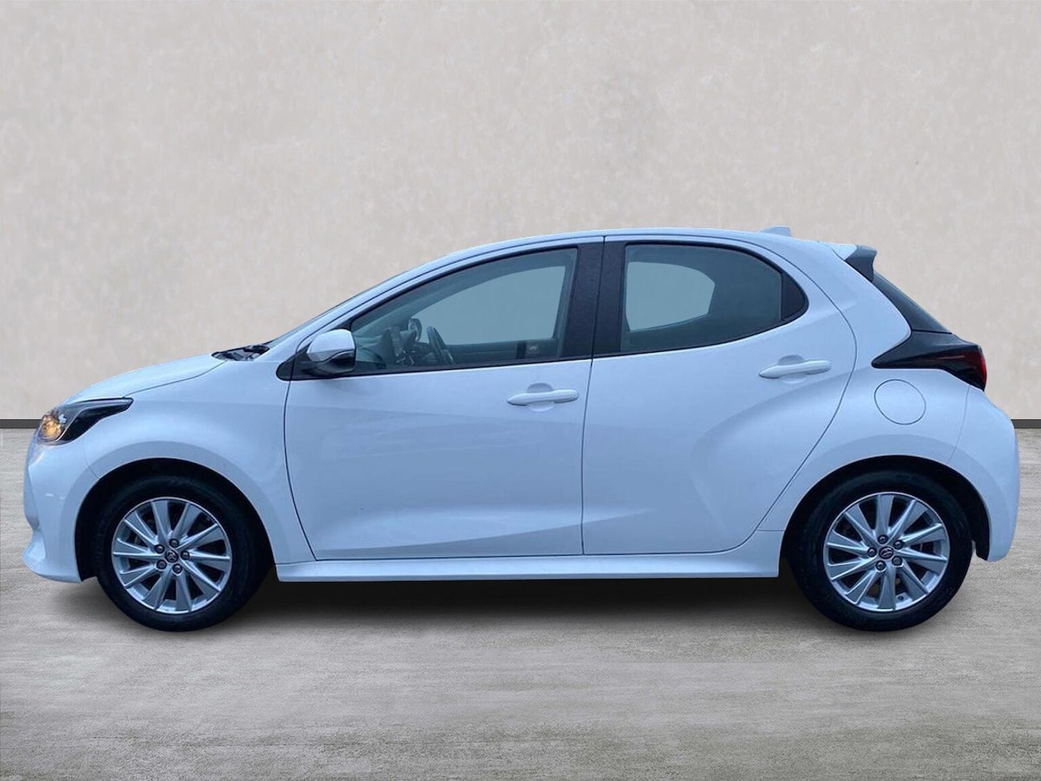 Used Toyota Yaris 2022 for sale - 77008271: Photo 19