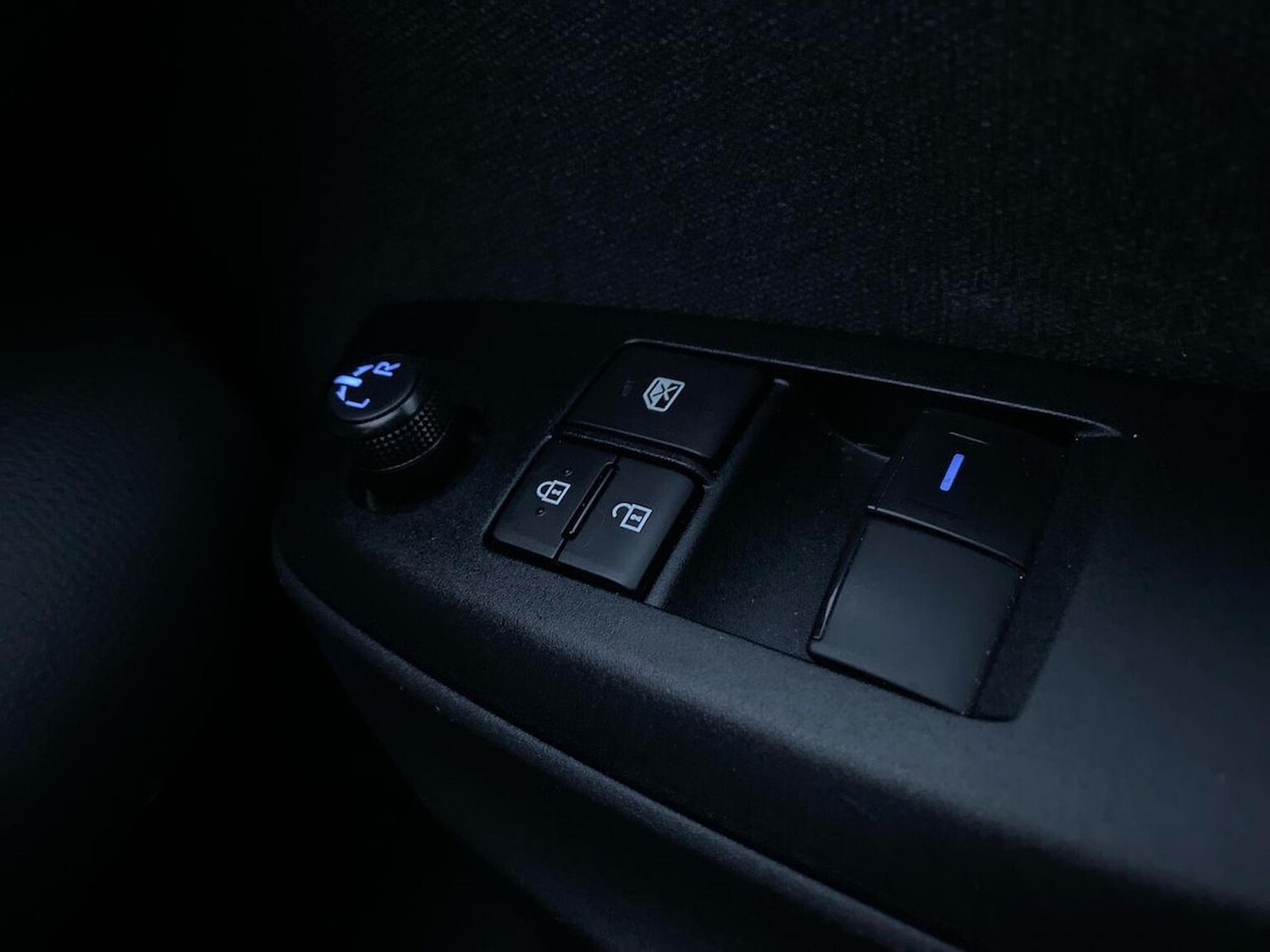 Used Toyota Yaris 2022 for sale - 77008271: Photo 21