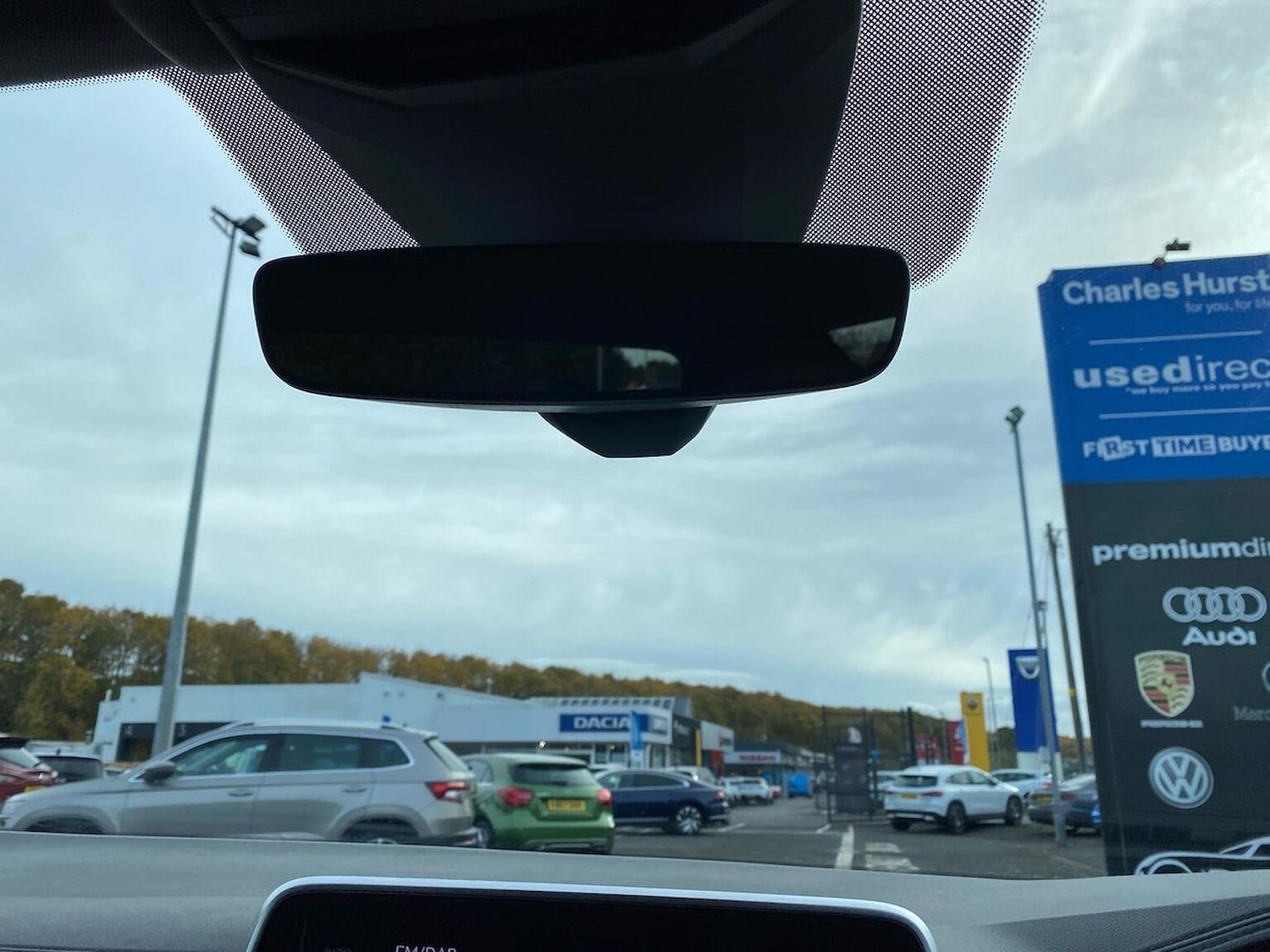 Used Volkswagen T-Roc 2023 for sale - 76541885: Photo 14