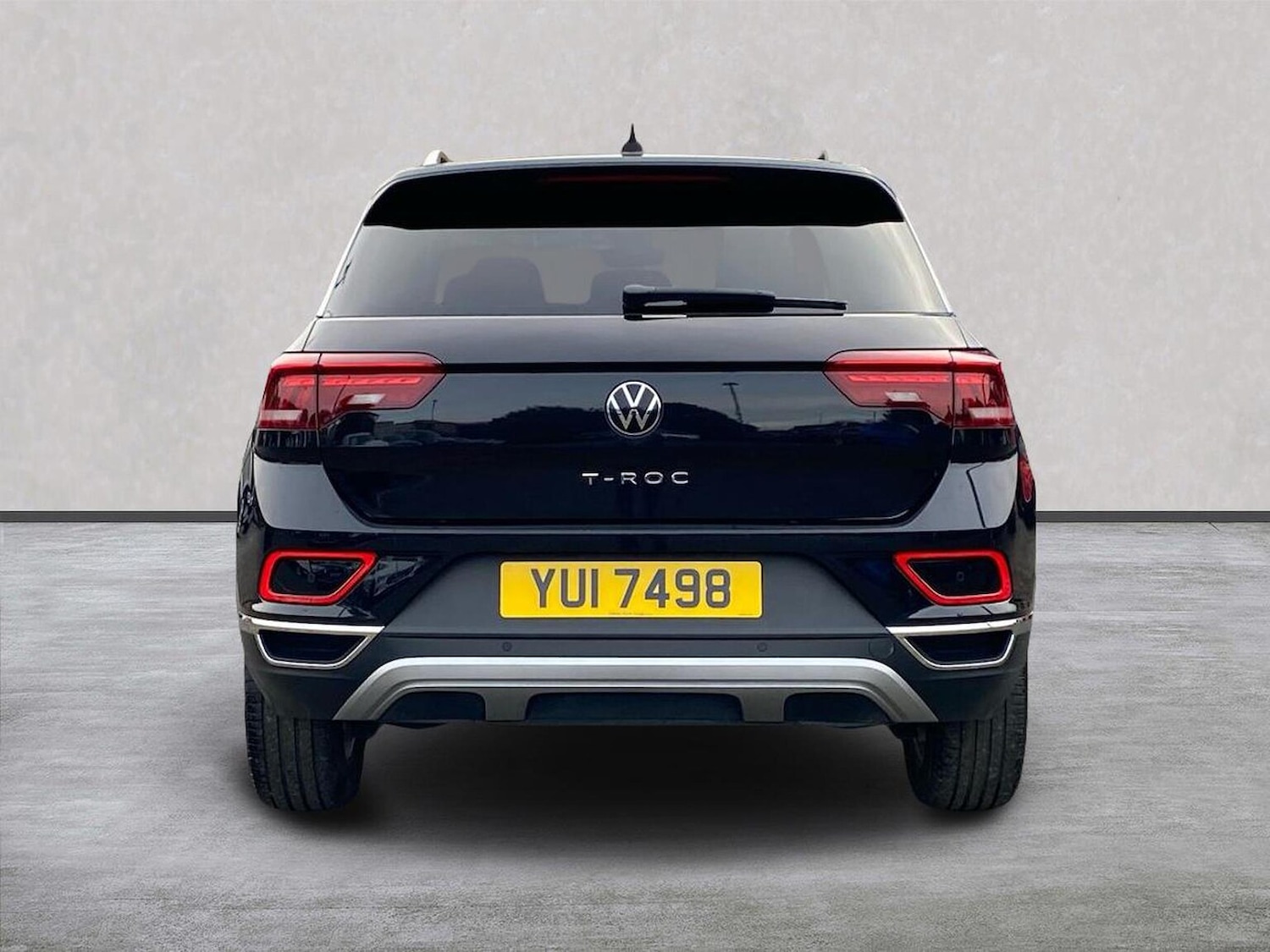 Used Volkswagen T-Roc 2023 for sale - 76541885: Photo 4