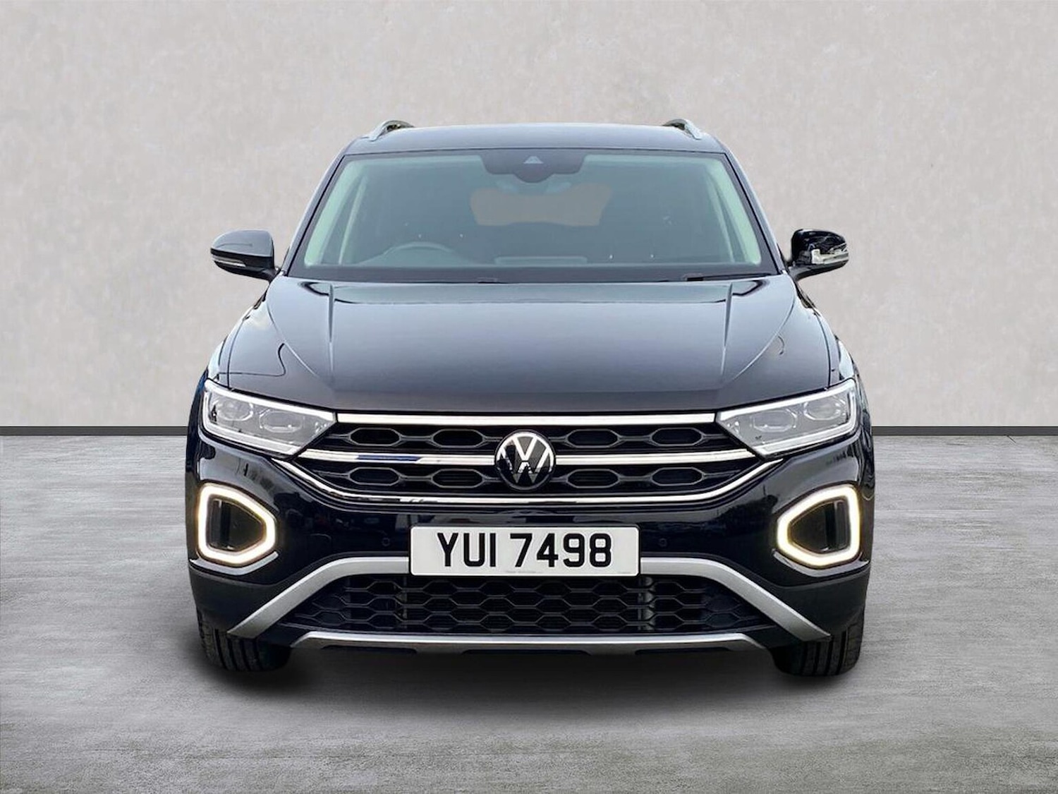 Used Volkswagen T-Roc 2023 for sale - 76541885: Photo 5