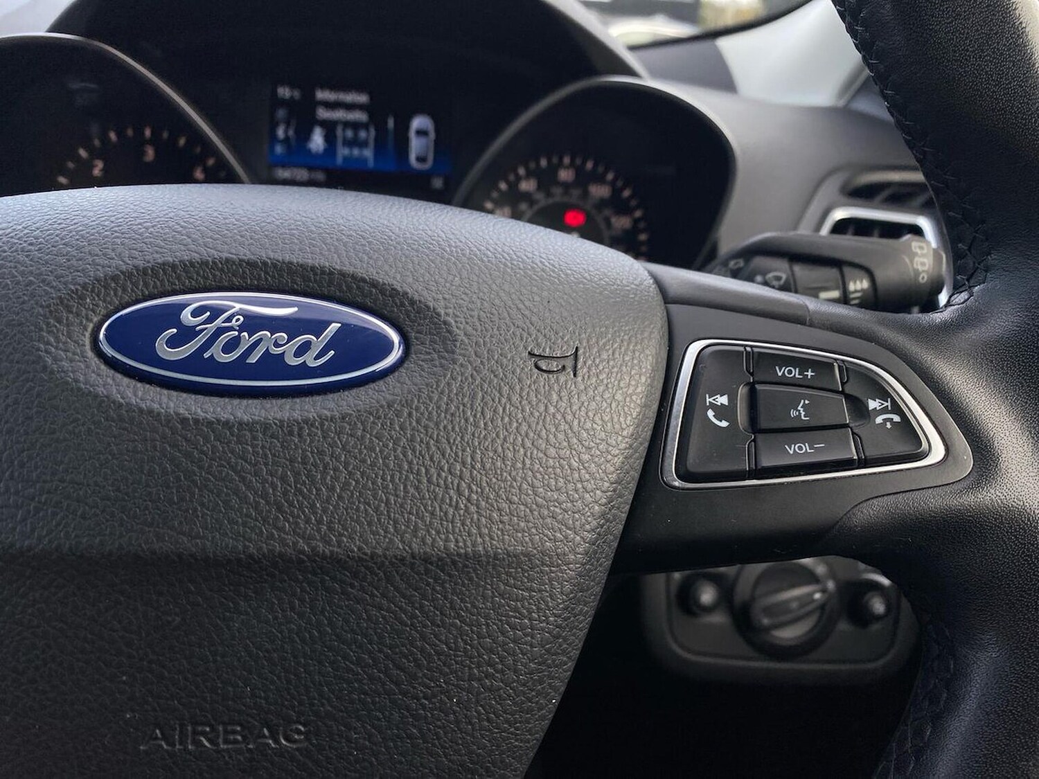 Used Ford Kuga 2018 for sale - 75962404: Photo 26