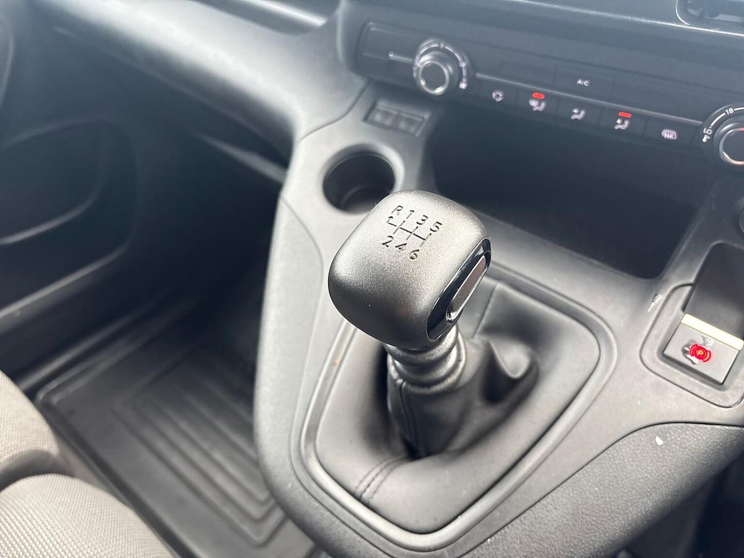 Used Toyota ProAce 2022 for sale - 77489083: Photo 13