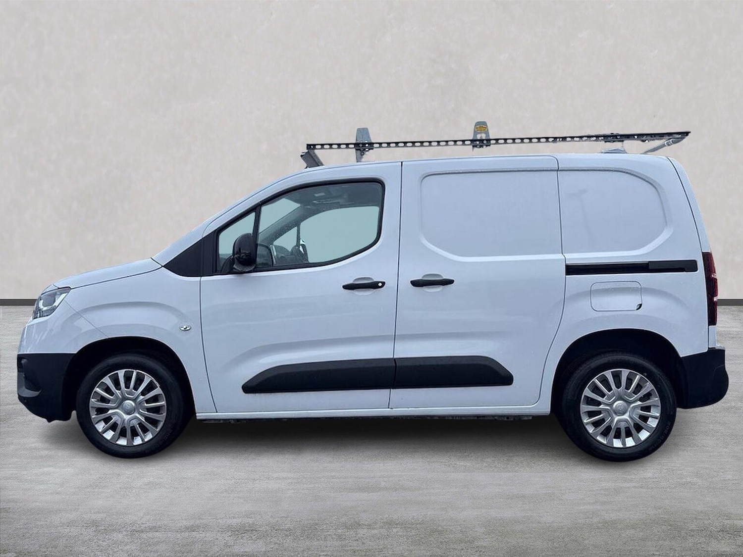 Used Toyota ProAce 2022 for sale - 77489083: Photo 19