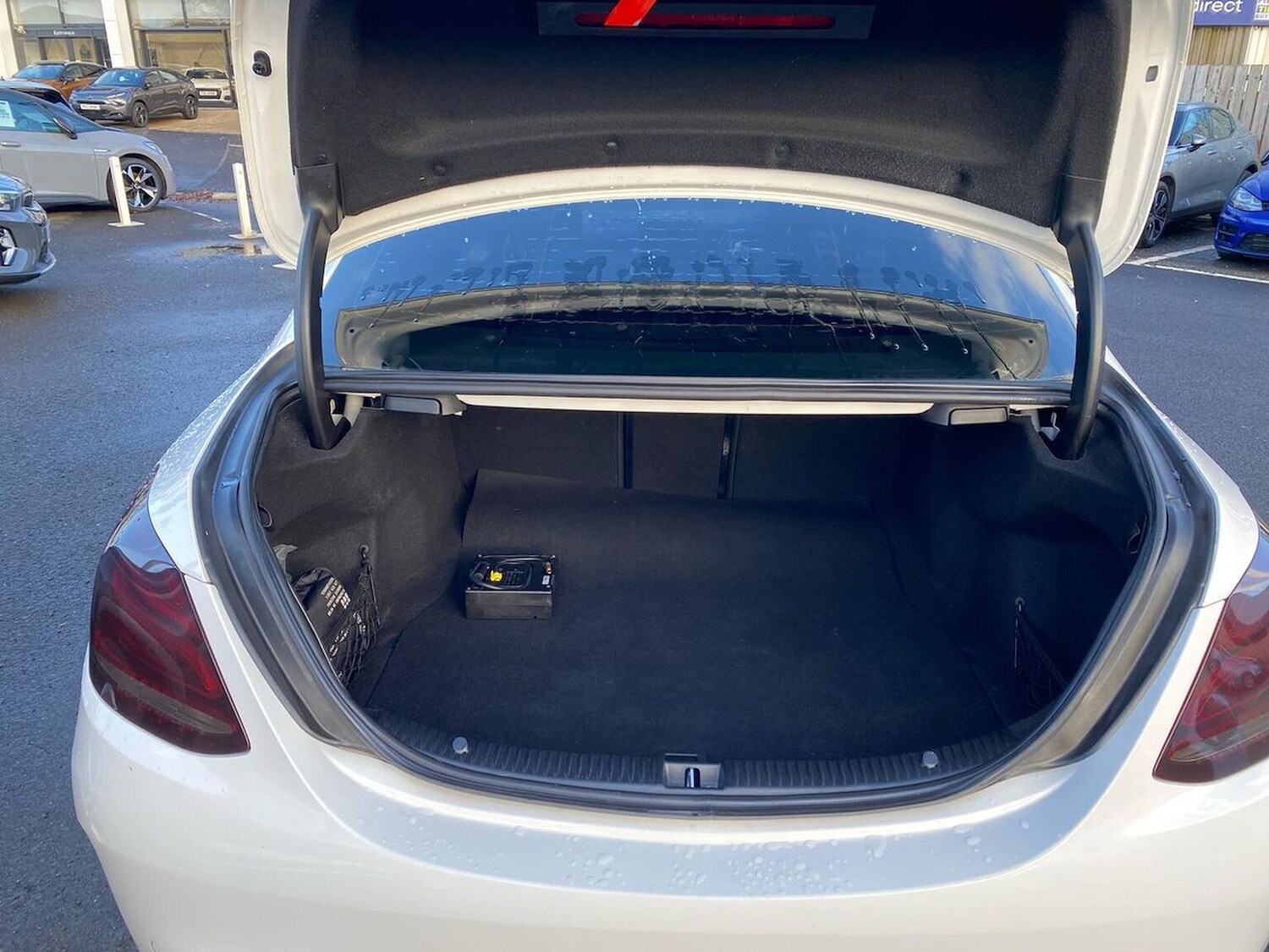 Used Mercedes-Benz C Class 2016 for sale - 77489141: Photo 17