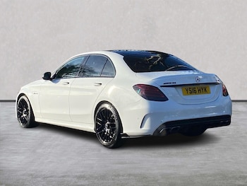 Used Mercedes-Benz C Class 2016 for sale - 77489141: Photo